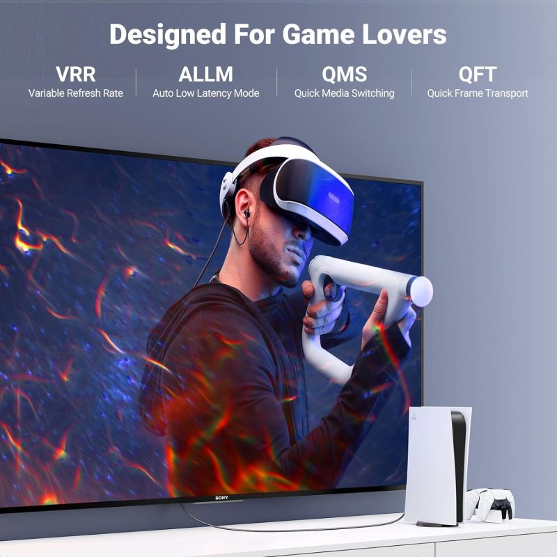 Hombre usando un visor de realidad virtual y jugando en un entorno de videojuego. El Cable HDMI 2.1 UGREEN está diseñado para amantes de los juegos, con soporte para VRR, ALLM, QMS y QFT.