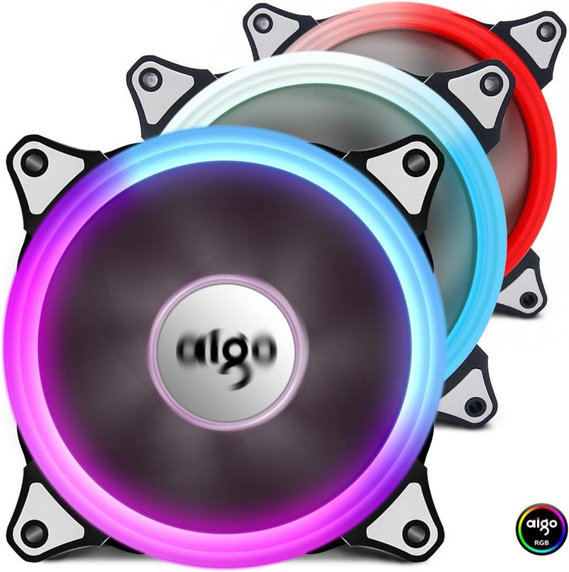 Tres ventiladores Aigo Aurora C3 mostrando la variedad de colores disponibles en LED RGB.