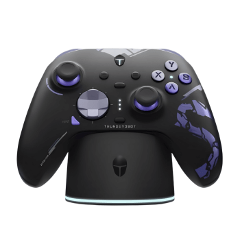 Thunderobot G80 Ultimate Star en su base de carga, con detalles de diseño y efectos de luz.
